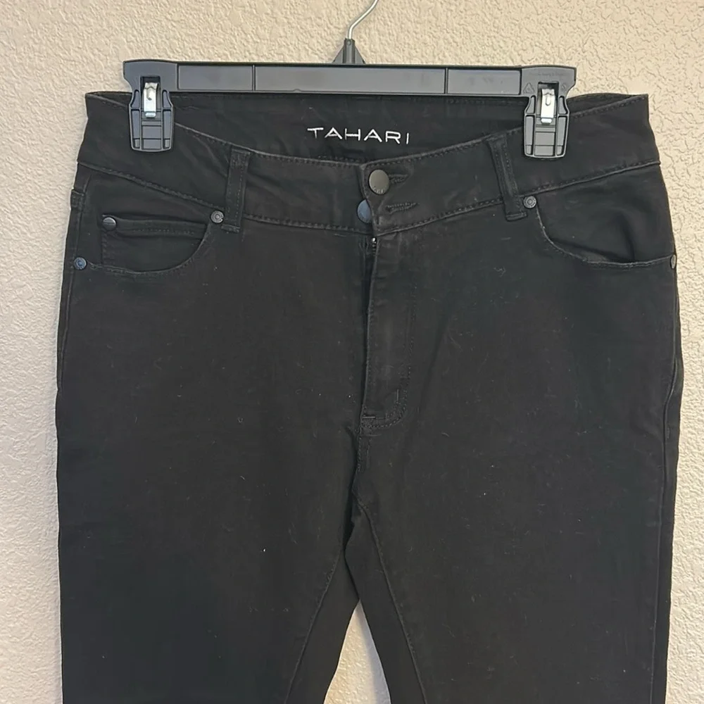 Women’s black skinny jeans size 10.